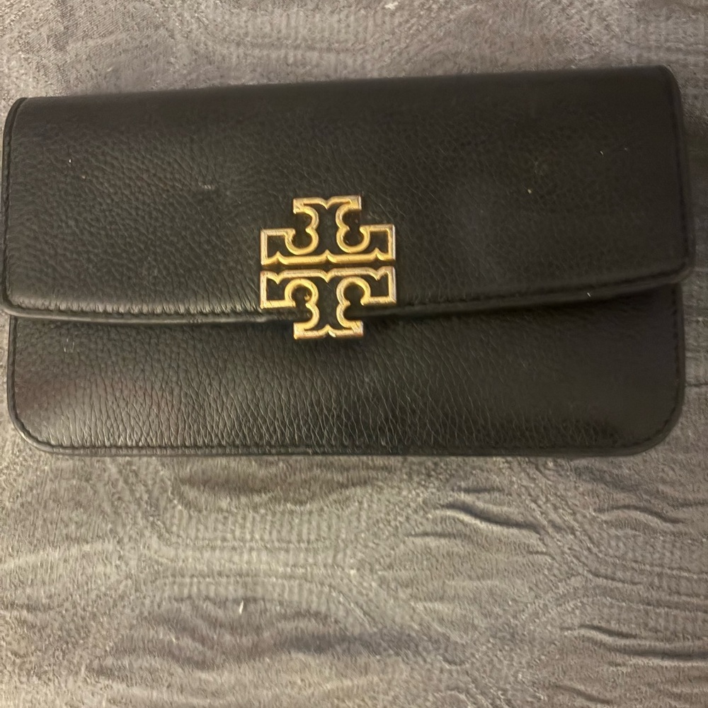 Tory Burch Black Leather Wallet